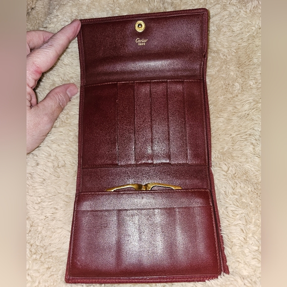 Cartier Paris Must de Cartier Bordeaux Calfskin Leather Wallet. Bifold flap. EUC - Picture 6 of 16